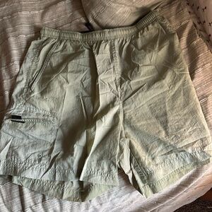 Columbia Sage Green Athletic Shorts Relaxed Fit